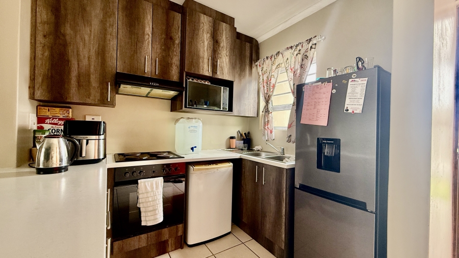 3 Bedroom Property for Sale in Parsonsvlei Eastern Cape